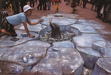 arctic1  Amazing anamorphic illusions   Creative Art