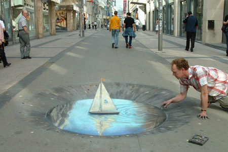 boat1  Amazing anamorphic illusions   Creative Art