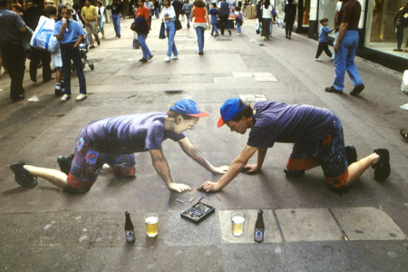 sosie1  Amazing anamorphic illusions   Creative Art