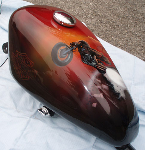 biker painted on petrol tank Artist of the week   Grant Hood