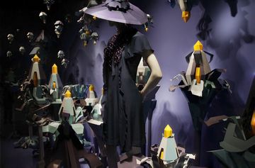 Paper work by Le Creativ Sweatshop 35+ Origami inspired fashion designs