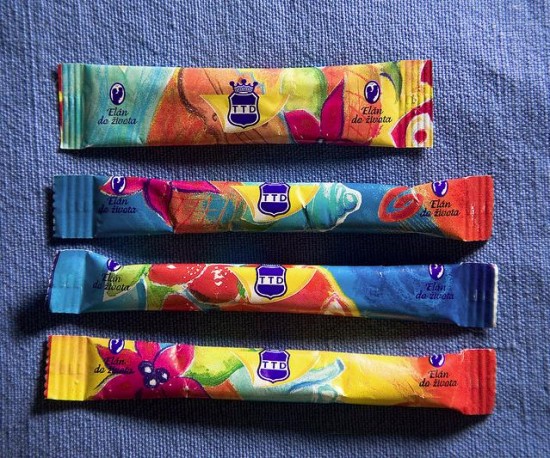 3 37 550x458 Small Packages, Big Designs Sugar Sachets