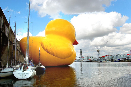 rubber duck 15 Amazing Oversized Objects