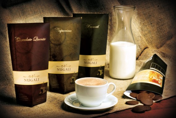 Bebidas Quente NUGALI Chocolate Package Design 570x381 50+ Creative Chocolate Package Designs