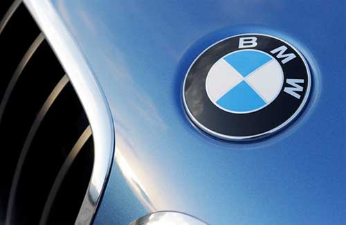 bmw logo 8 Things I wish I knew About Logo Designing 