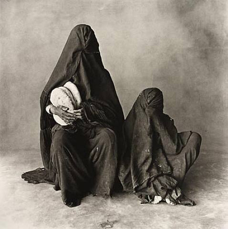 Irving Penn photography 14 Artist of the Week   Photography Titan Irving Penn